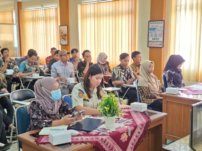 Pelatihan Pengelola TIK dan Admin Desa Online 01